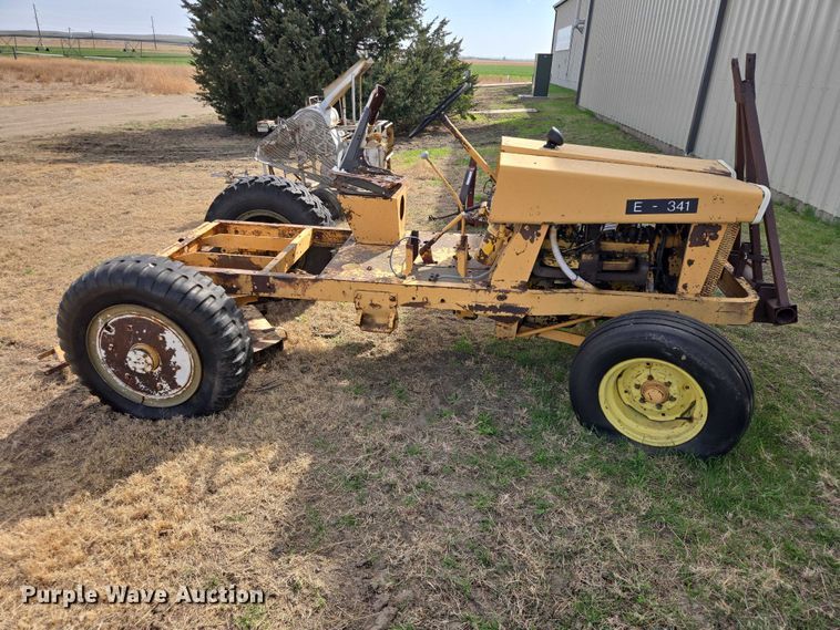 image for item EV5947 Toro tractor
