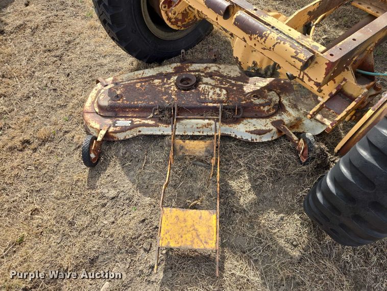 image for item EV5947 Toro tractor