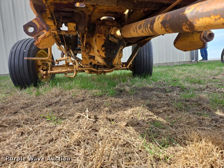 image for item EV5947 Toro tractor