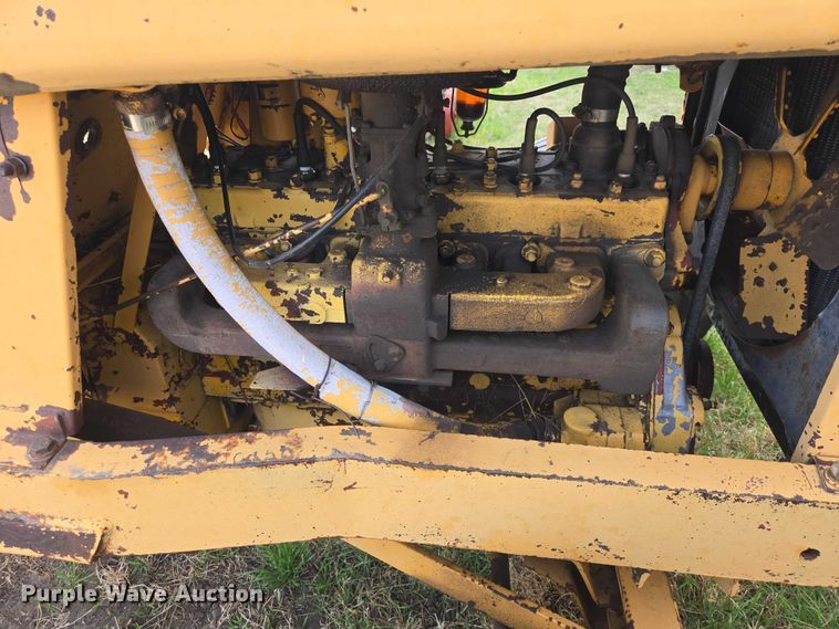 image for item EV5947 Toro tractor