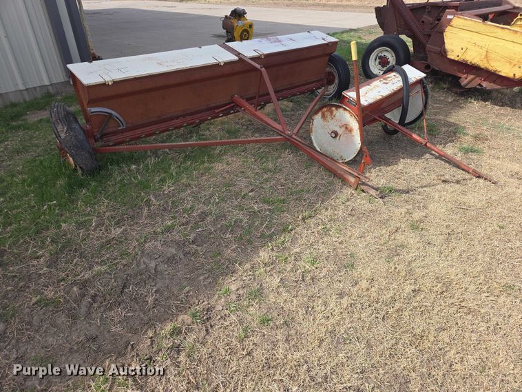 image for item EV5948 (2) Gandy drop seeders