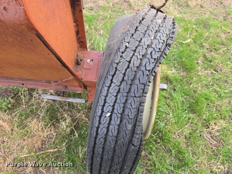 image for item EV5948 (2) Gandy drop seeders