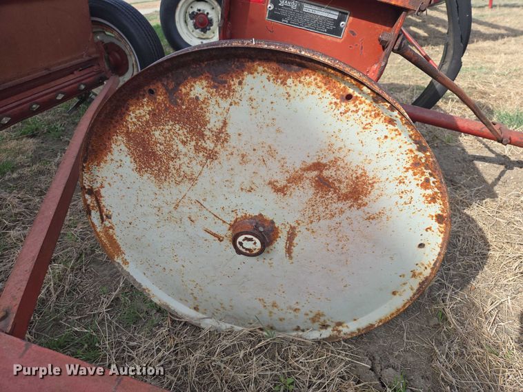 image for item EV5948 (2) Gandy drop seeders
