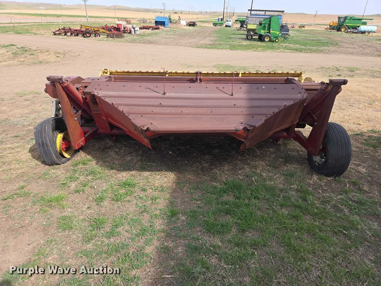 image for item EV5949 New Holland 490 swather / windrower