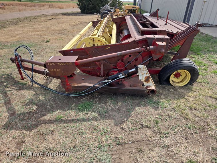 image for item EV5949 New Holland 490 swather / windrower
