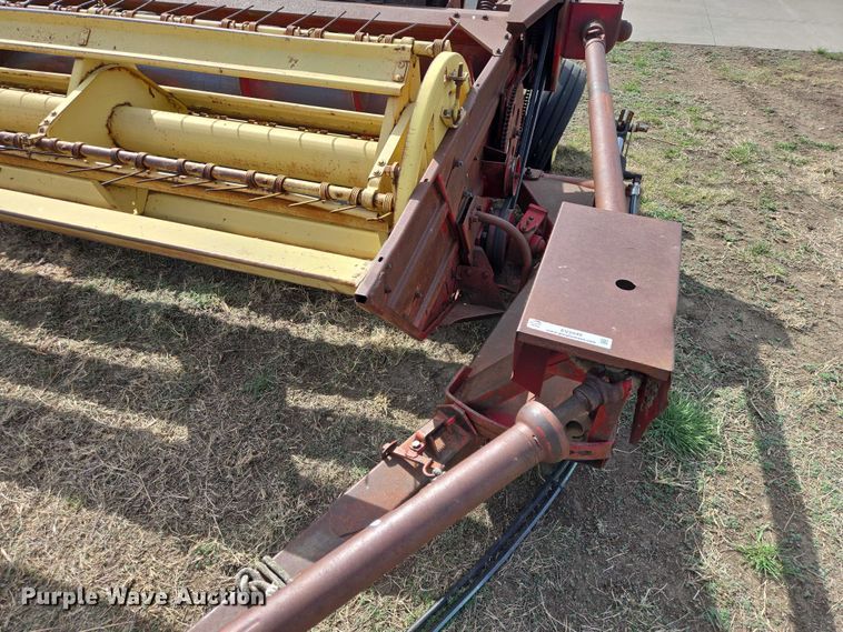 image for item EV5949 New Holland 490 swather / windrower
