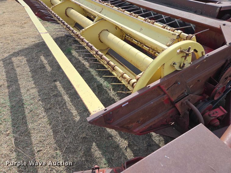 image for item EV5949 New Holland 490 swather / windrower