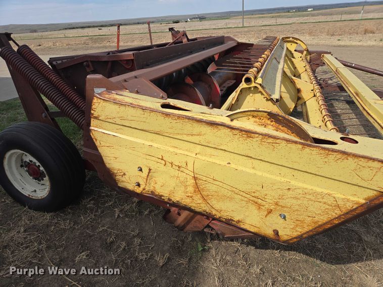 image for item EV5949 New Holland 490 swather / windrower