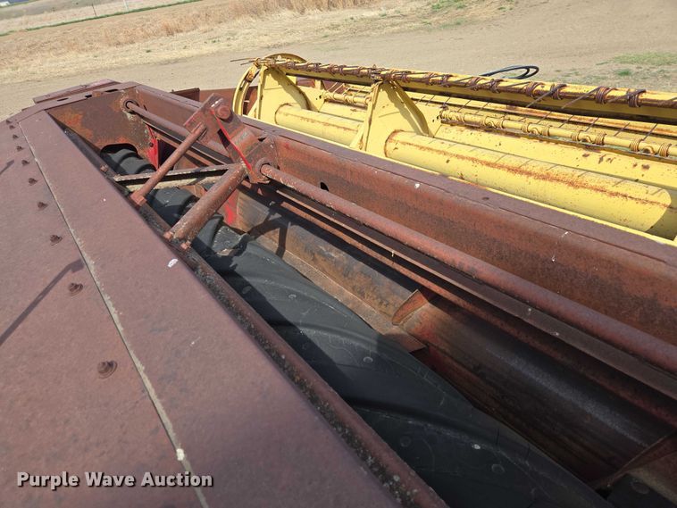 image for item EV5949 New Holland 490 swather / windrower