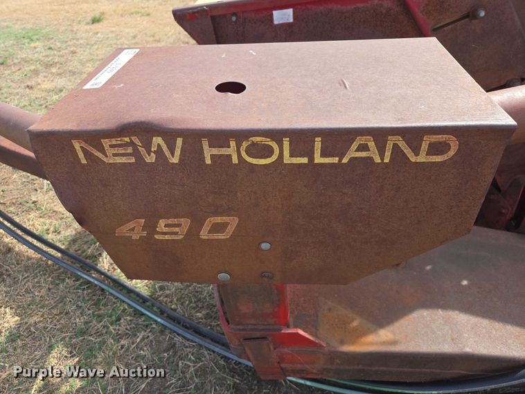 image for item EV5949 New Holland 490 swather / windrower