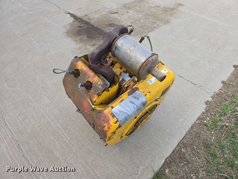 image for item EV5950 Wisconsin MVF4F engine