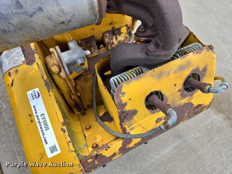 image for item EV5950 Wisconsin MVF4F engine