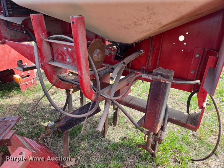 image for item EV5953 Case IH  Cyclo Air 955 air seeder