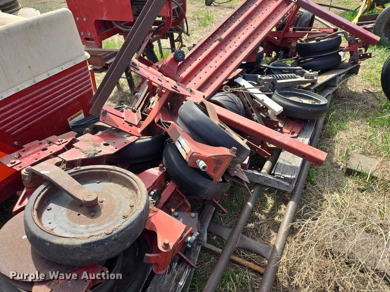 image for item EV5953 Case IH  Cyclo Air 955 air seeder
