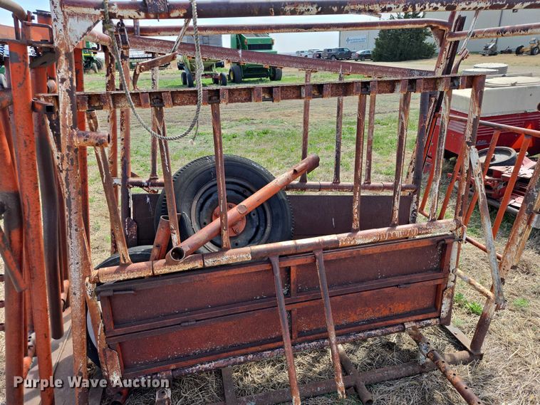 image for item EV5954 Livestock chute