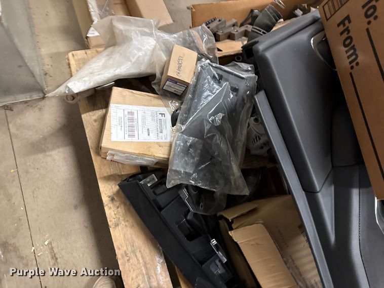 image for item EV7672 Automotive parts