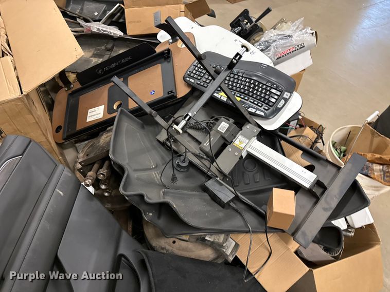 image for item EV7672 Automotive parts