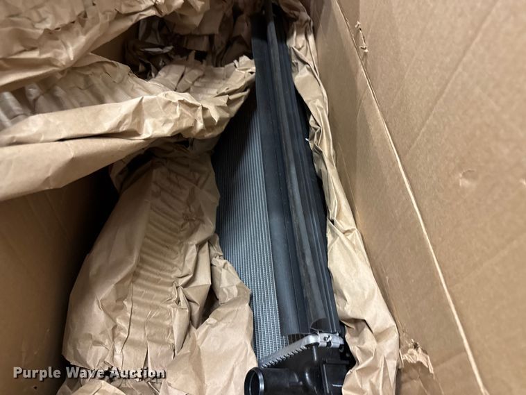 image for item EV7672 Automotive parts