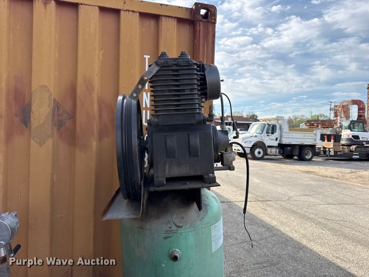 image for item EV7674 Speedair air compressor
