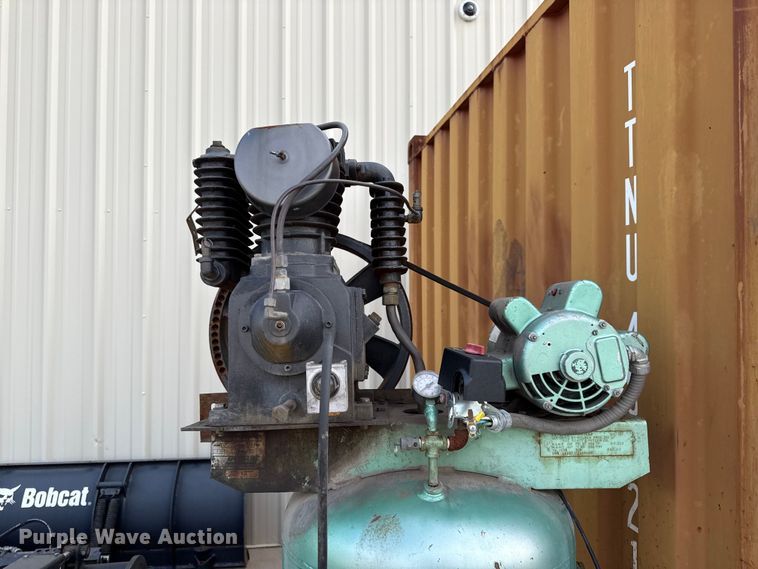 image for item EV7674 Speedair air compressor