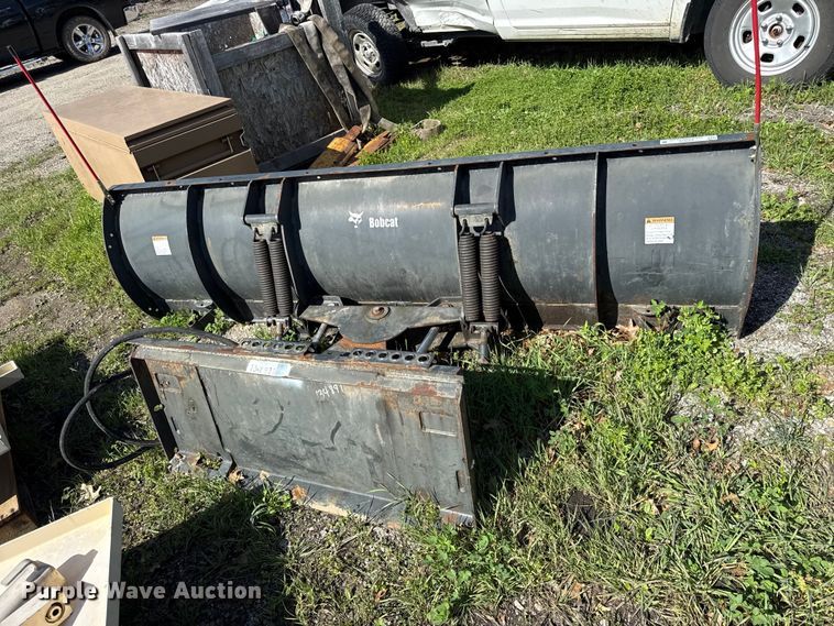 image for item EV7675 Bobcat skid steer snow plow