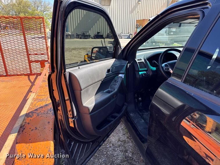 image for item EV7680 2015 Ford Explorer Police Interceptor SUV