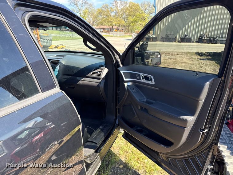image for item EV7680 2015 Ford Explorer Police Interceptor SUV