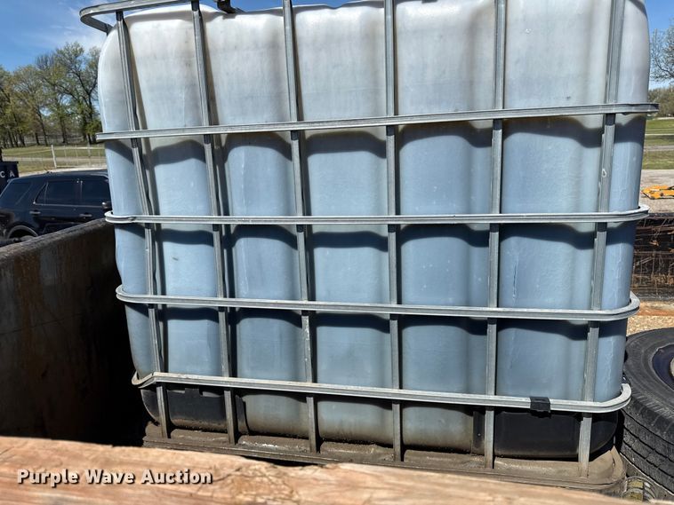 image for item EV7681 2008 Ford F550 dump truck