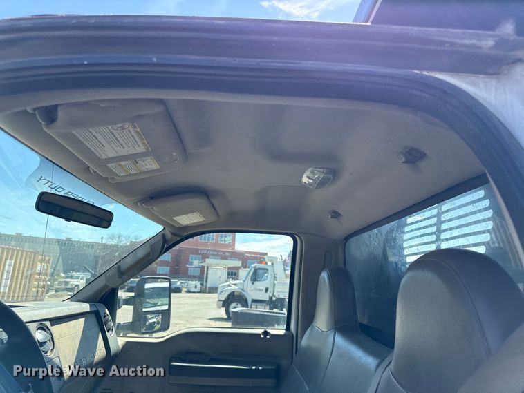 image for item EV7681 2008 Ford F550 dump truck