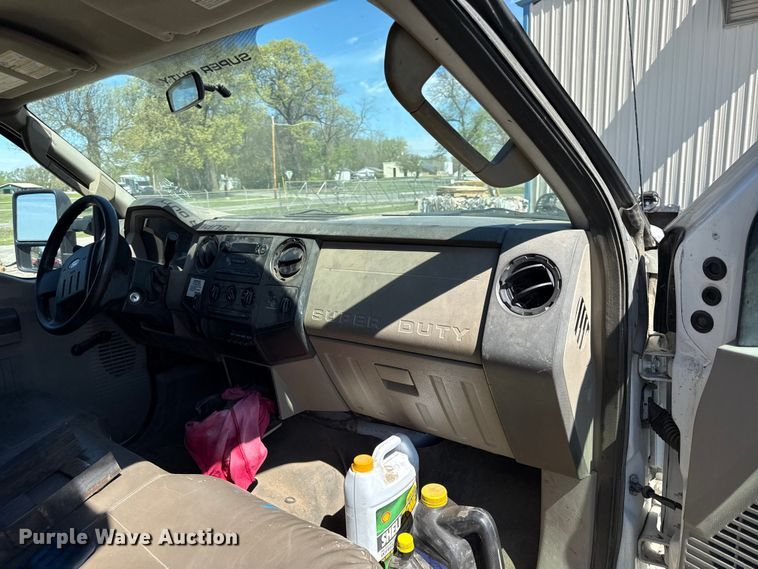 image for item EV7681 2008 Ford F550 dump truck