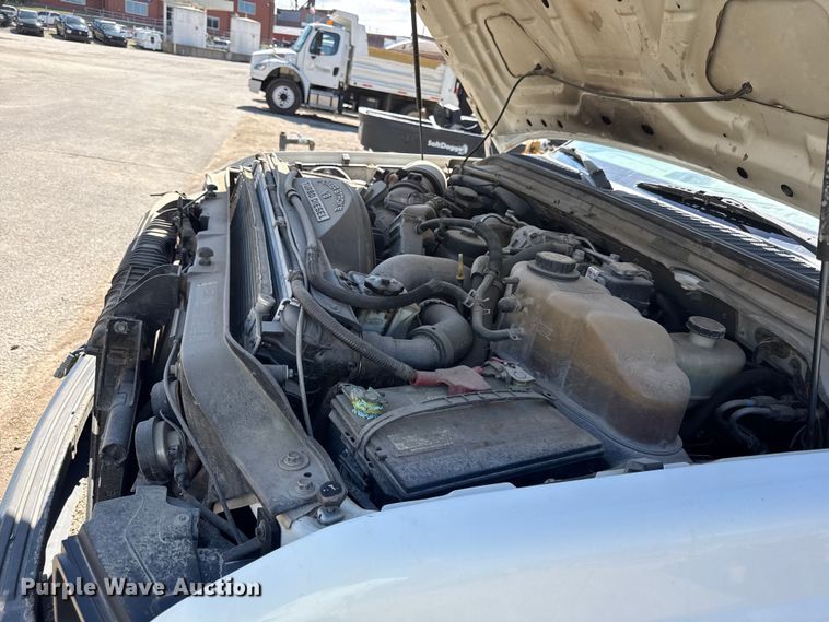 image for item EV7681 2008 Ford F550 dump truck