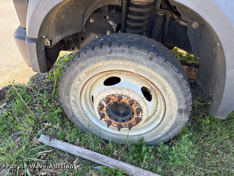 image for item EV7681 2008 Ford F550 dump truck