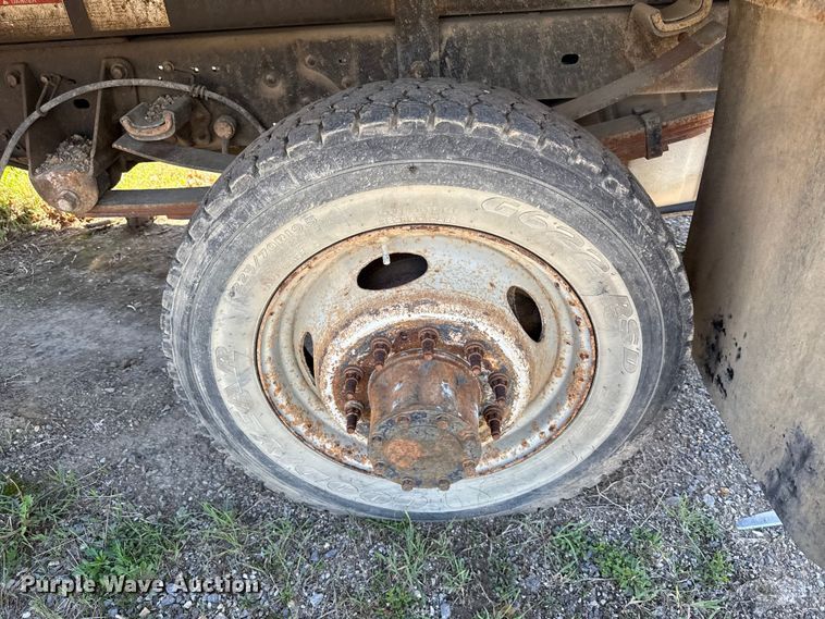 image for item EV7681 2008 Ford F550 dump truck