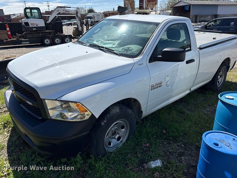 image for item EV7682 2018 RAM 1500 pickup truck