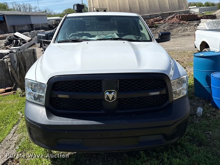image for item EV7682 2018 RAM 1500 pickup truck