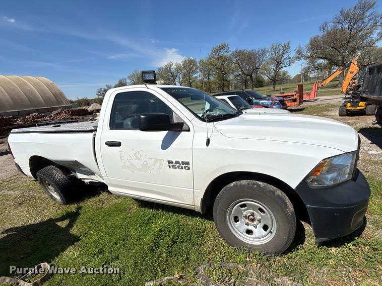 image for item EV7682 2018 RAM 1500 pickup truck