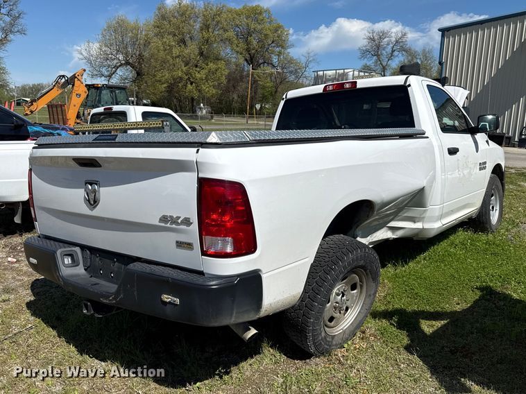 image for item EV7682 2018 RAM 1500 pickup truck
