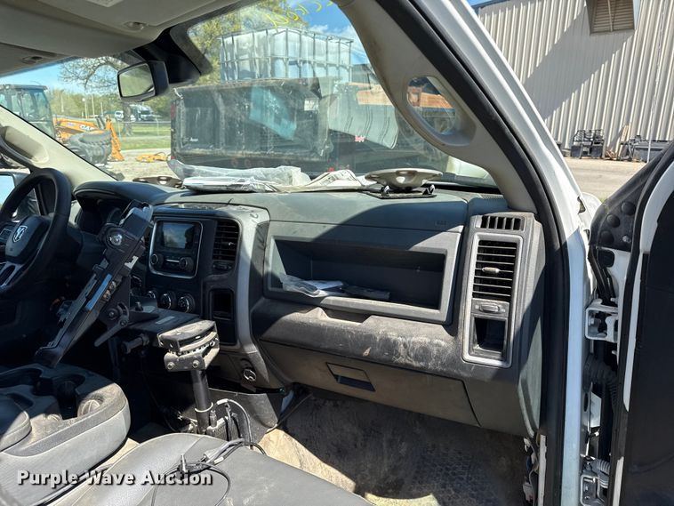 image for item EV7682 2018 RAM 1500 pickup truck