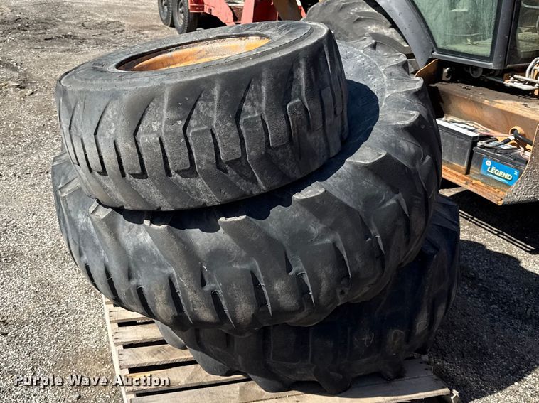 image for item EV7683 2014 Case 580 Super N backhoe