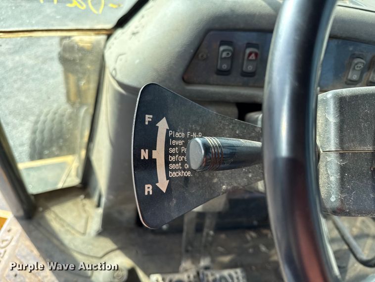 image for item EV7684 2004 John Deere 310G backhoe