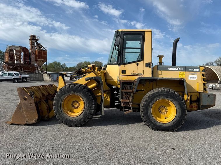 image for item EV7685 1998 Komatsu WA180-3L wheel loader