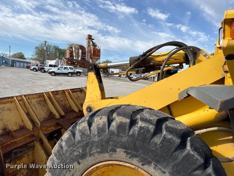 image for item EV7685 1998 Komatsu WA180-3L wheel loader