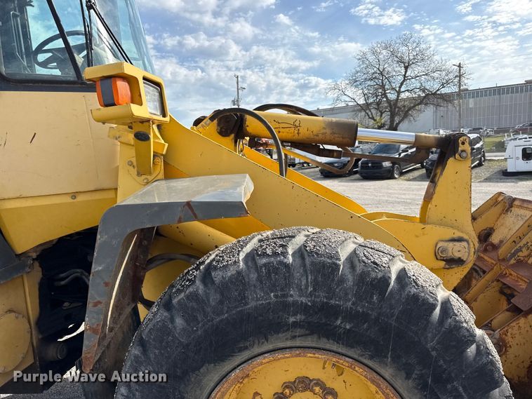 image for item EV7685 1998 Komatsu WA180-3L wheel loader