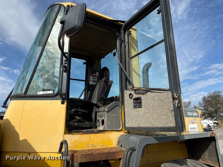 image for item EV7685 1998 Komatsu WA180-3L wheel loader