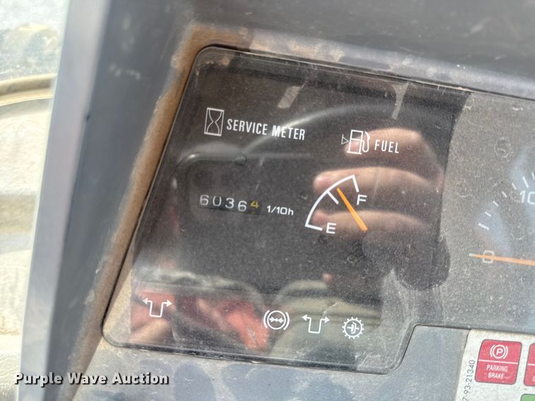 image for item EV7685 1998 Komatsu WA180-3L wheel loader