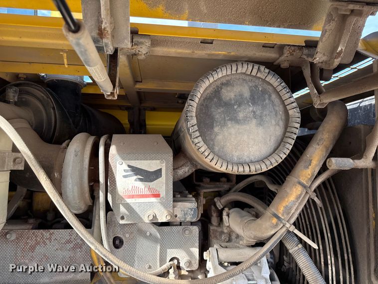 image for item EV7685 1998 Komatsu WA180-3L wheel loader