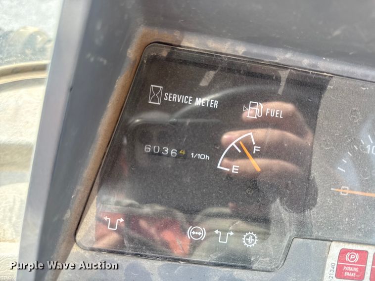 image for item EV7685 1998 Komatsu WA180-3L wheel loader