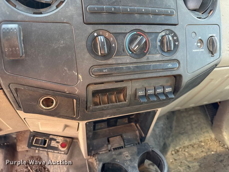 image for item EV7686 2008 Ford F550 dump truck