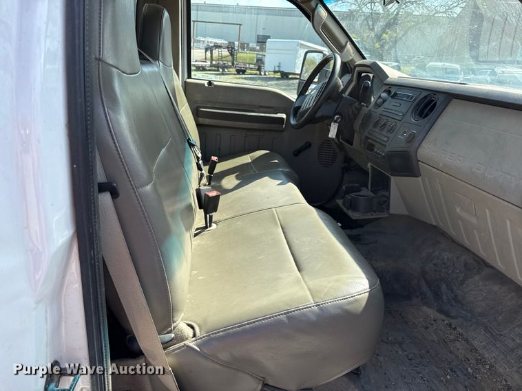 image for item EV7686 2008 Ford F550 dump truck