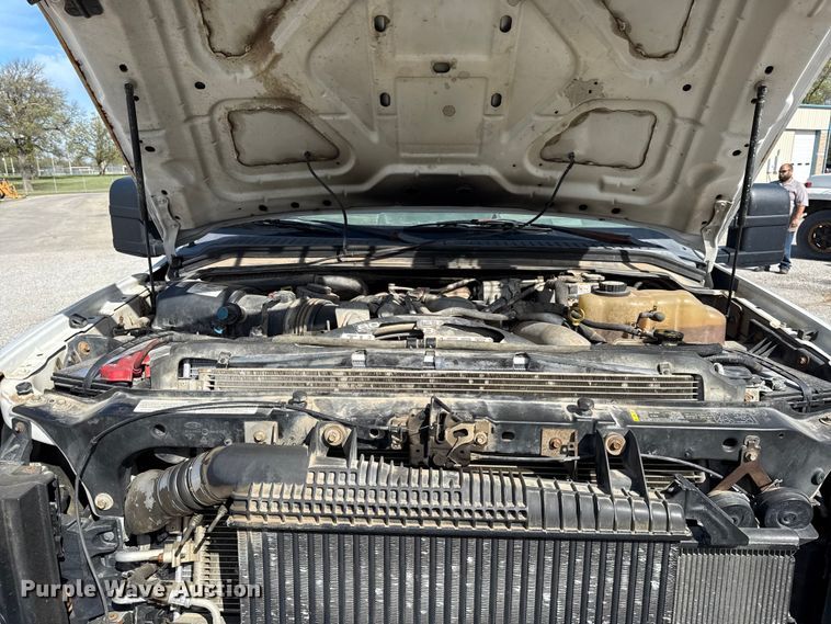 image for item EV7686 2008 Ford F550 dump truck